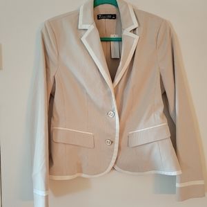 New York & Co 7th Avenue Blazer Size 6